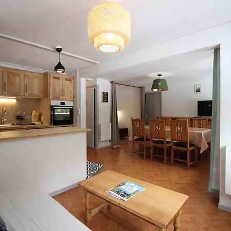 Апартаменты Bel F2 Bis Avec Balcon Et Parking, - Fr-1-415-213 Mont-Dore